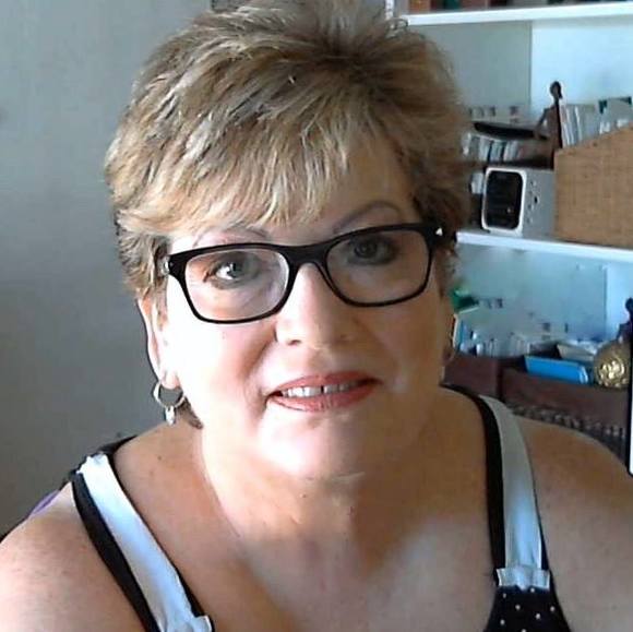 Meet your Posher, Colleen - Picture 1 of 1